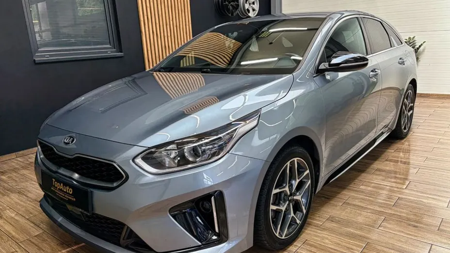 KIA ProCeed -