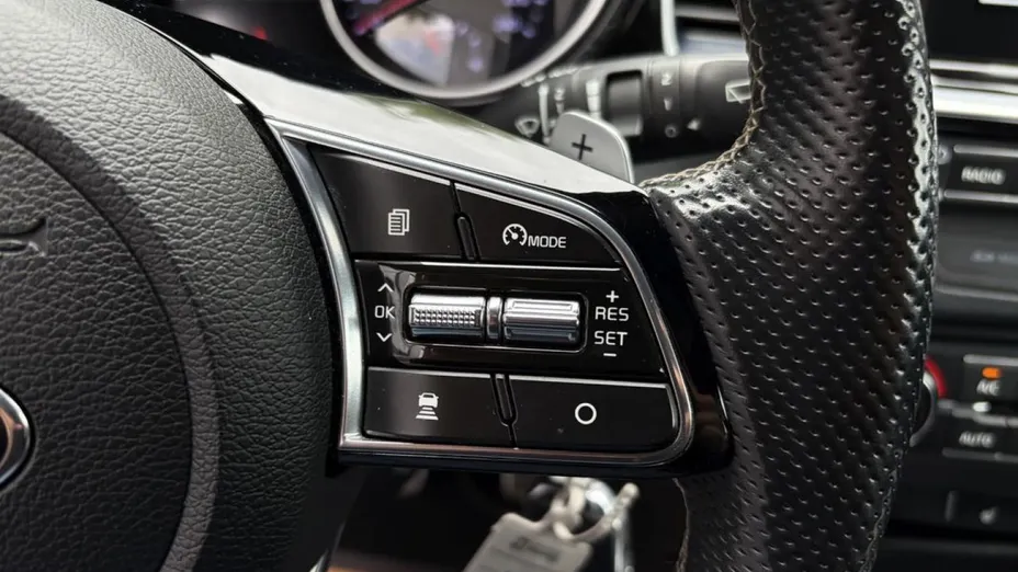 KIA ProCeed -