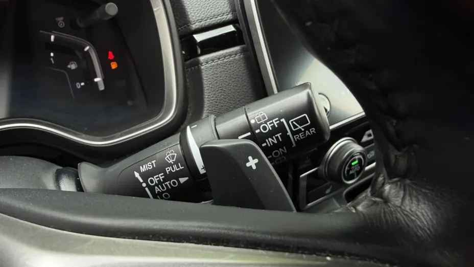 HONDA CR-V -