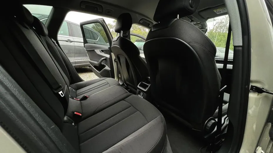 AUDI A4 Avant -