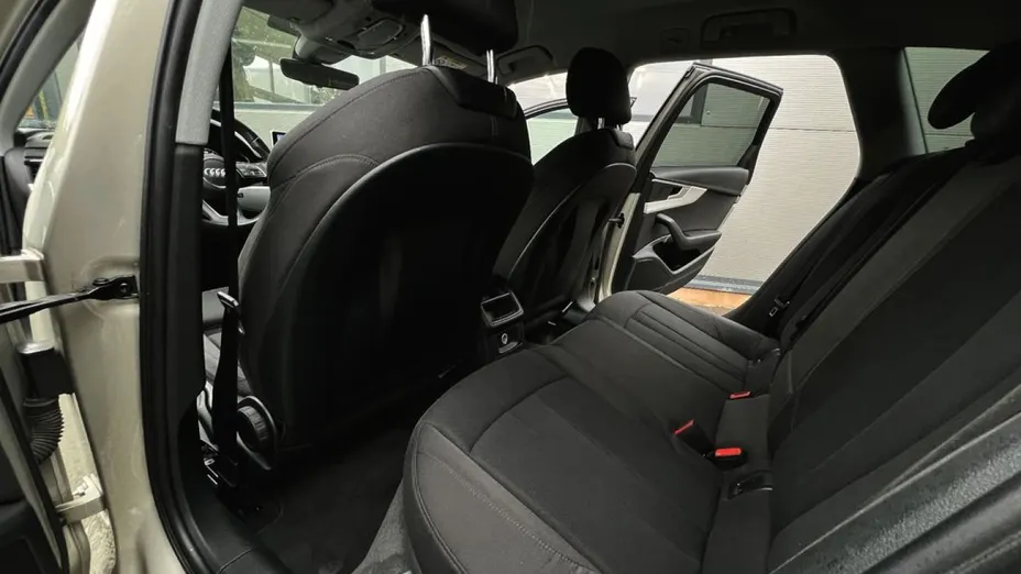 AUDI A4 Avant -
