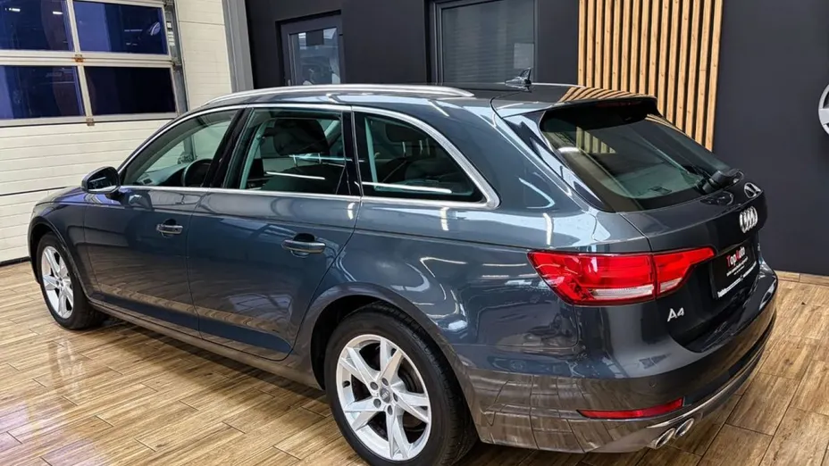 AUDI A4 Avant -