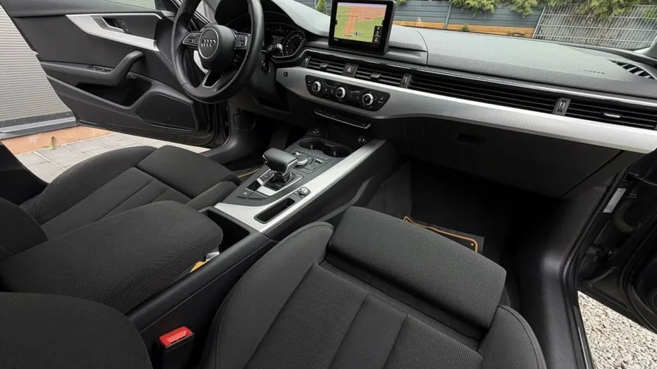 AUDI A4 Avant -