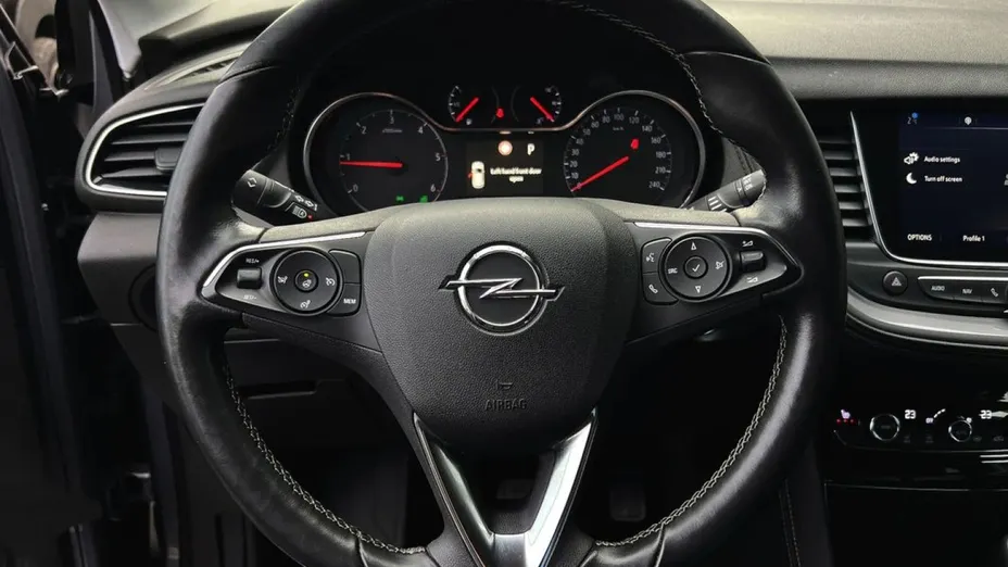 OPEL Grandland X -