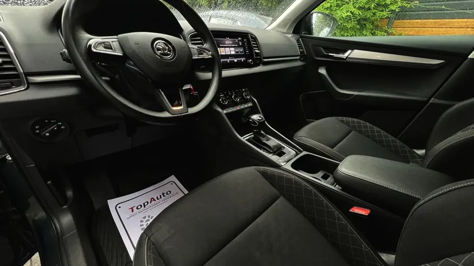 SKODA Karoq -