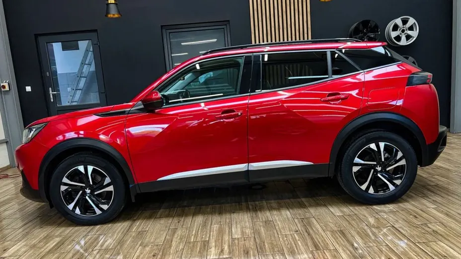 PEUGEOT 2008 -
