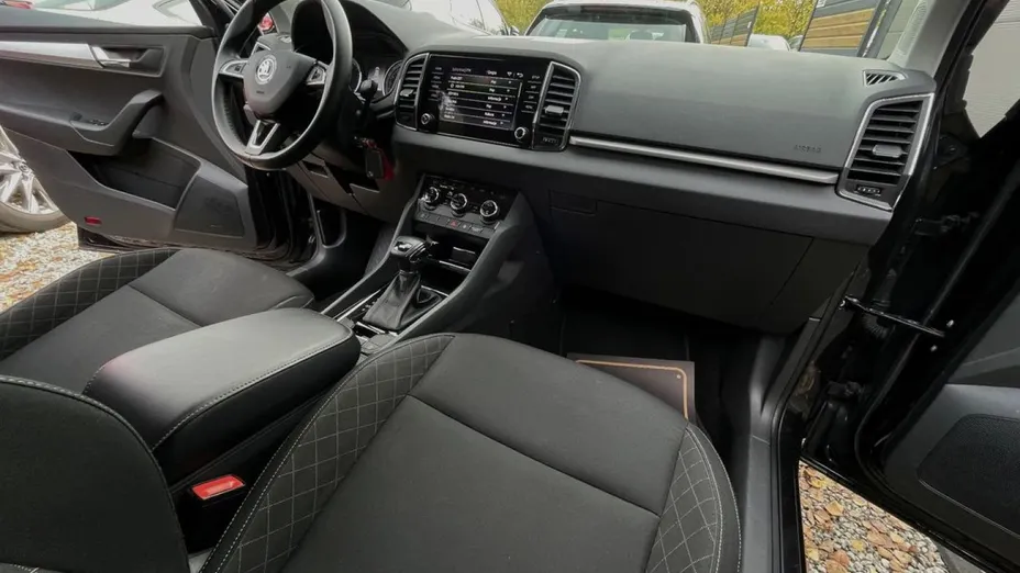 SKODA Karoq -