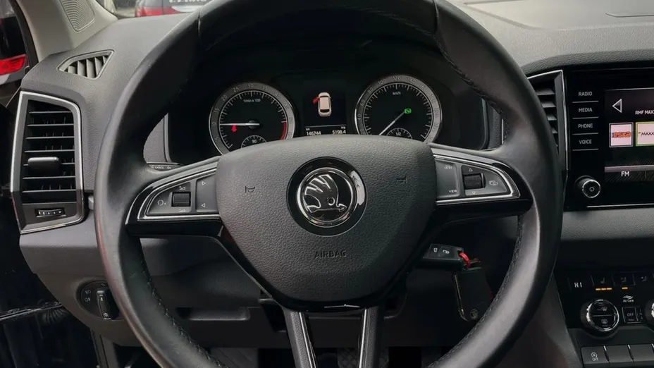 SKODA Karoq -