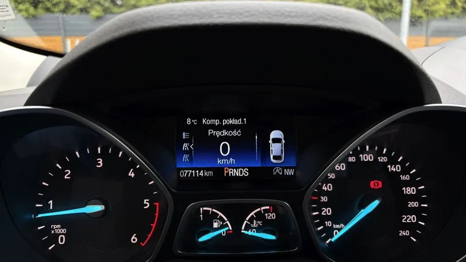 FORD Kuga -