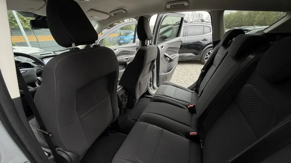 FORD Kuga -