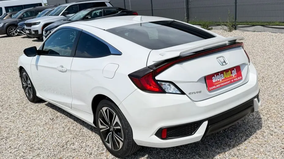 HONDA Civic -