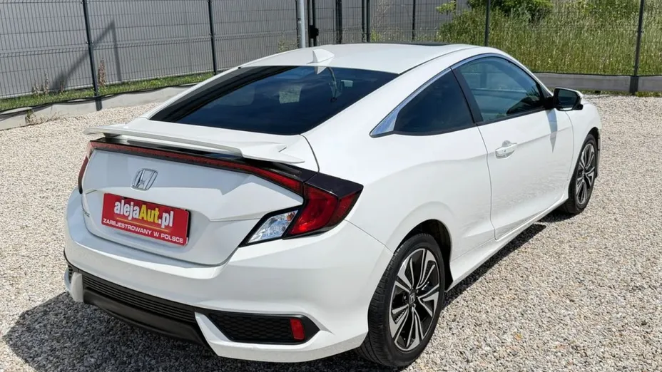 HONDA Civic -