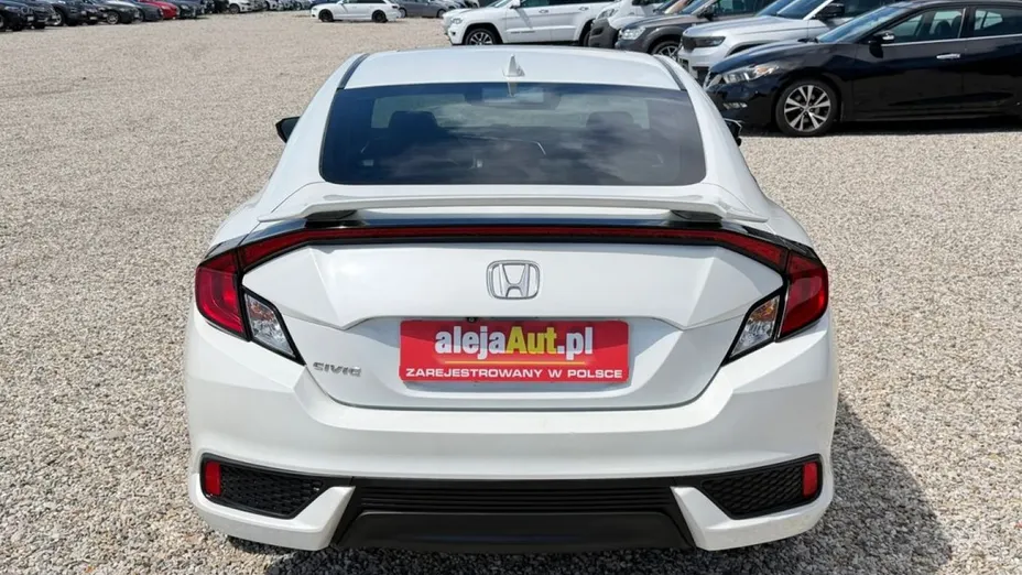 HONDA Civic -