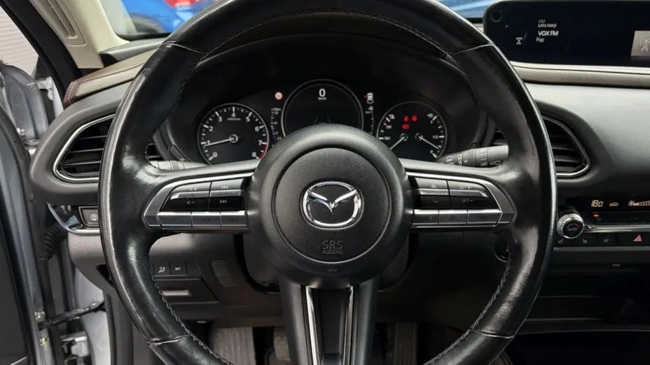 MAZDA CX-30 -