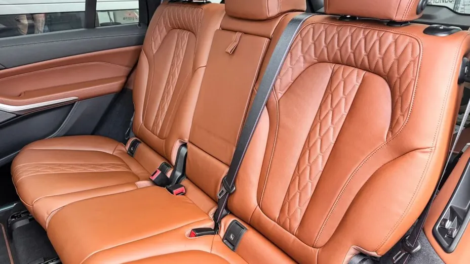BMW X7 -