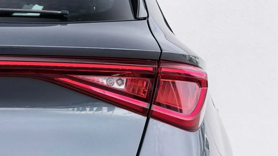 CUPRA Leon -