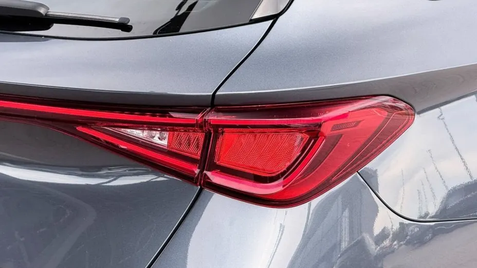 CUPRA Leon -
