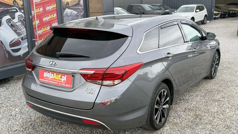 HYUNDAI i40 -