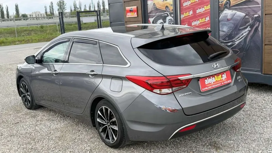 HYUNDAI i40 -