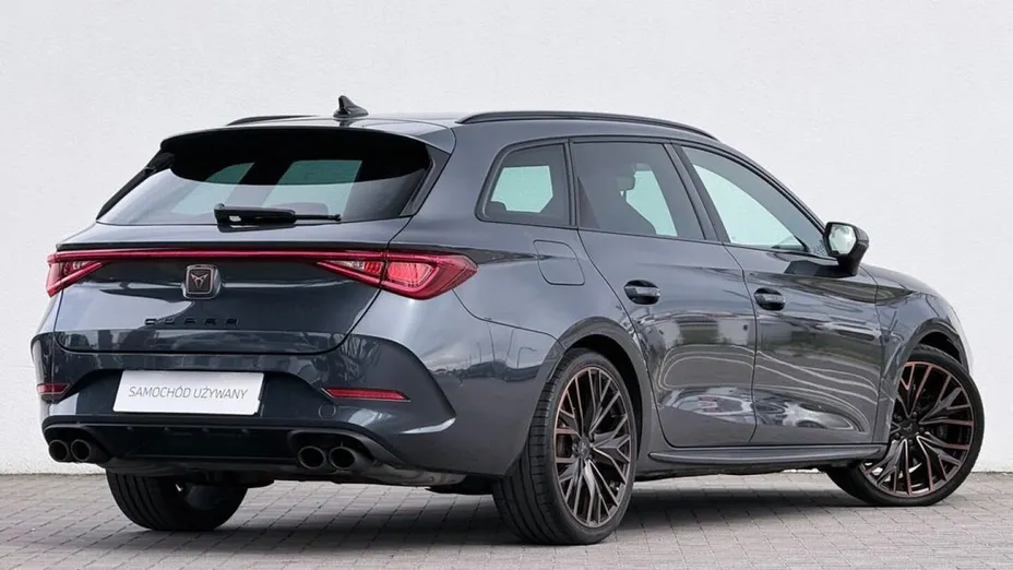 CUPRA Leon -