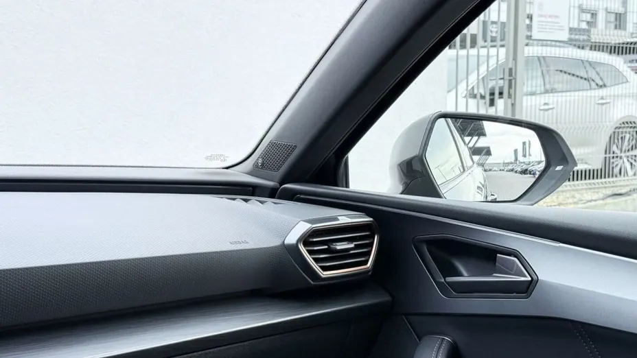 CUPRA Leon -