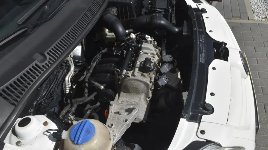 VOLKSWAGEN Fox -