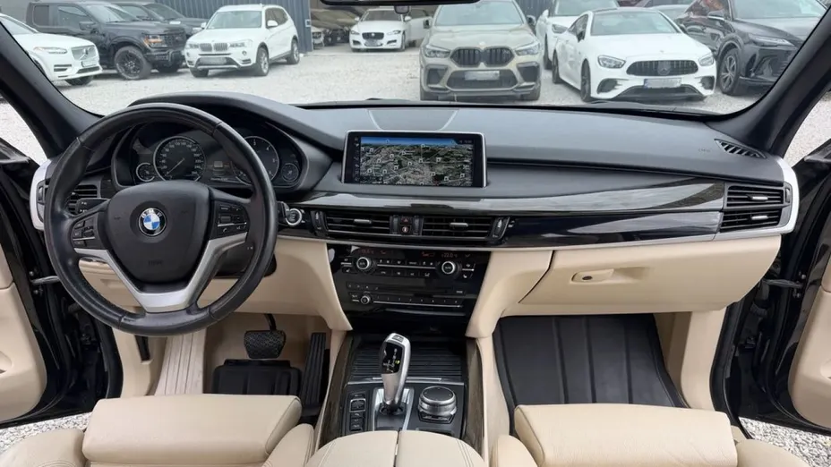 BMW X5 -
