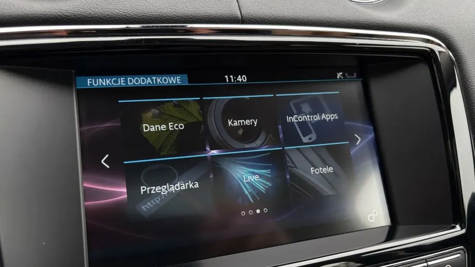 JAGUAR XJ -