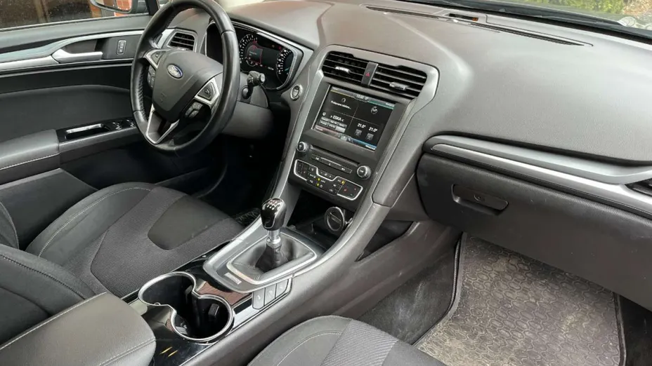 FORD Mondeo -
