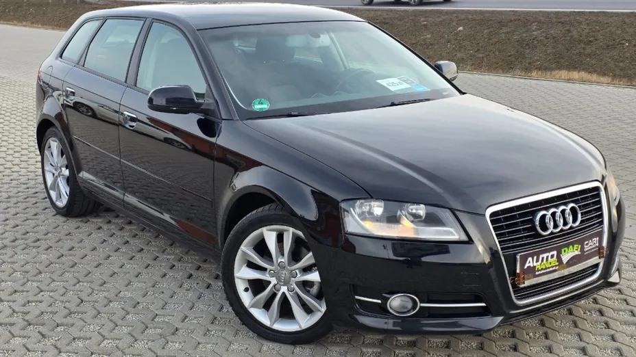 AUDI A3 Sportback -