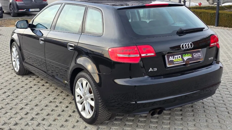 AUDI A3 Sportback -