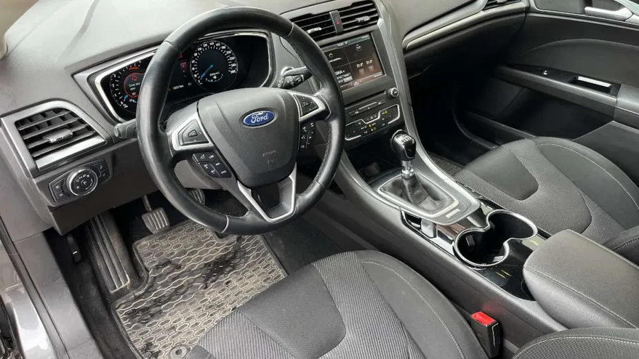 FORD Mondeo -