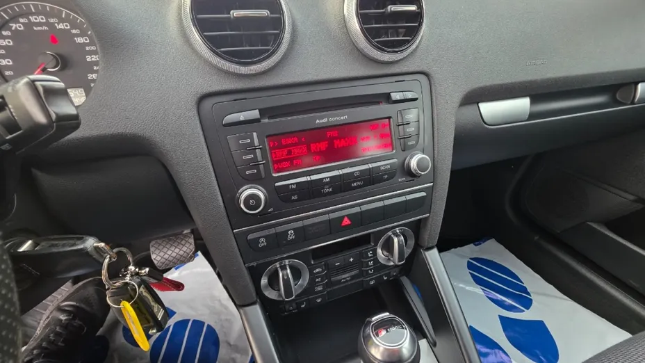 AUDI A3 Sportback -