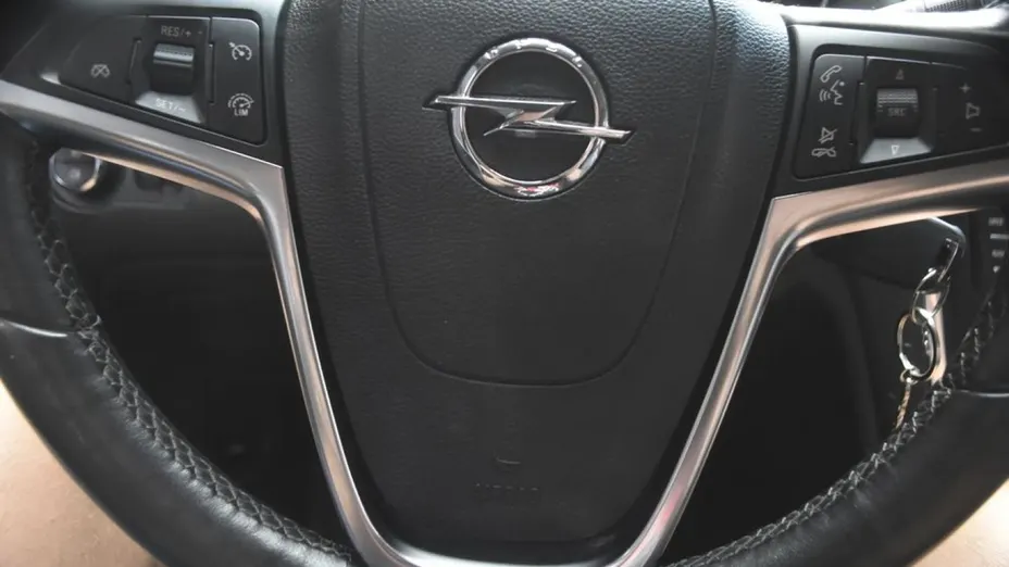 OPEL Mokka -