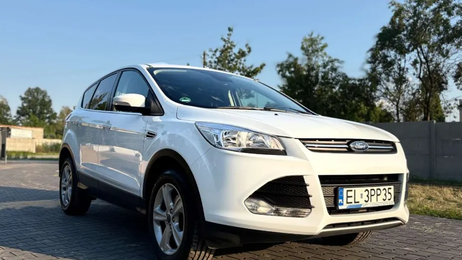 FORD Kuga -