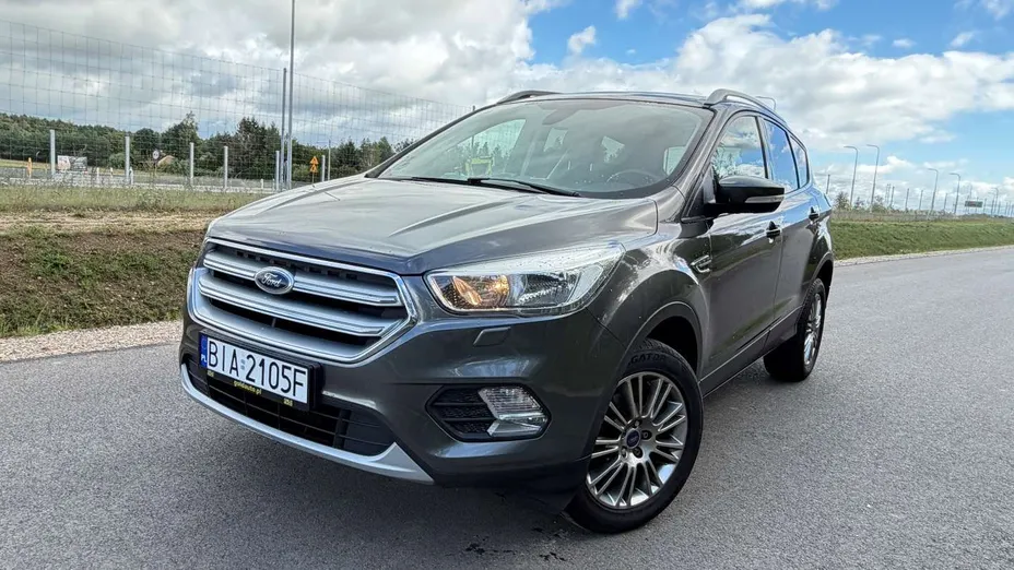 FORD Kuga -
