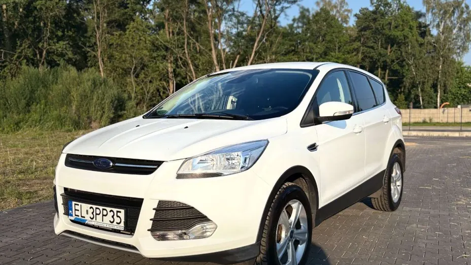 FORD Kuga -