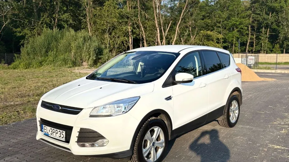 FORD Kuga -