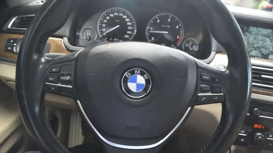 BMW Seria 7 -