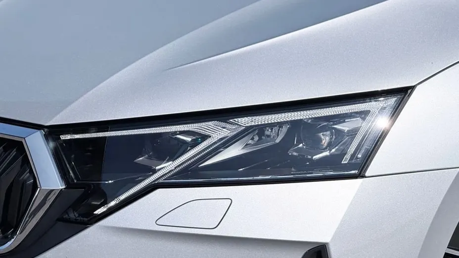 SKODA Octavia -