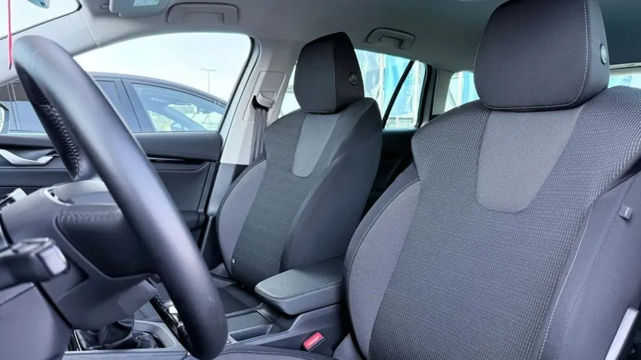 SKODA Octavia -
