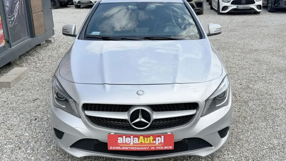MERCEDES-BENZ CLA -