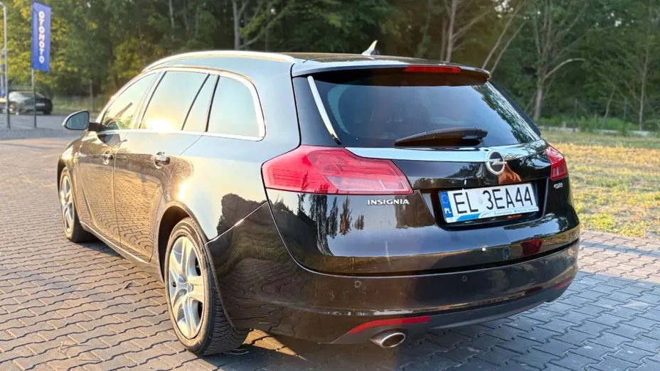 OPEL Insignia -