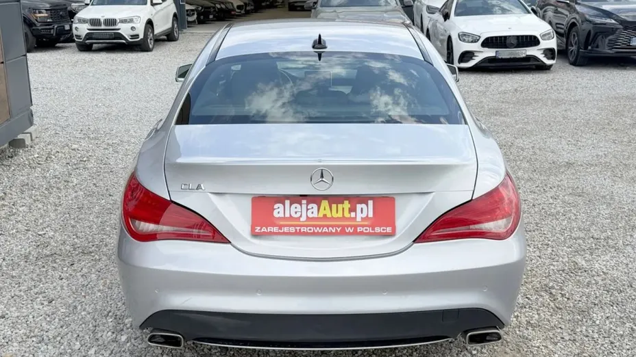 MERCEDES-BENZ CLA -