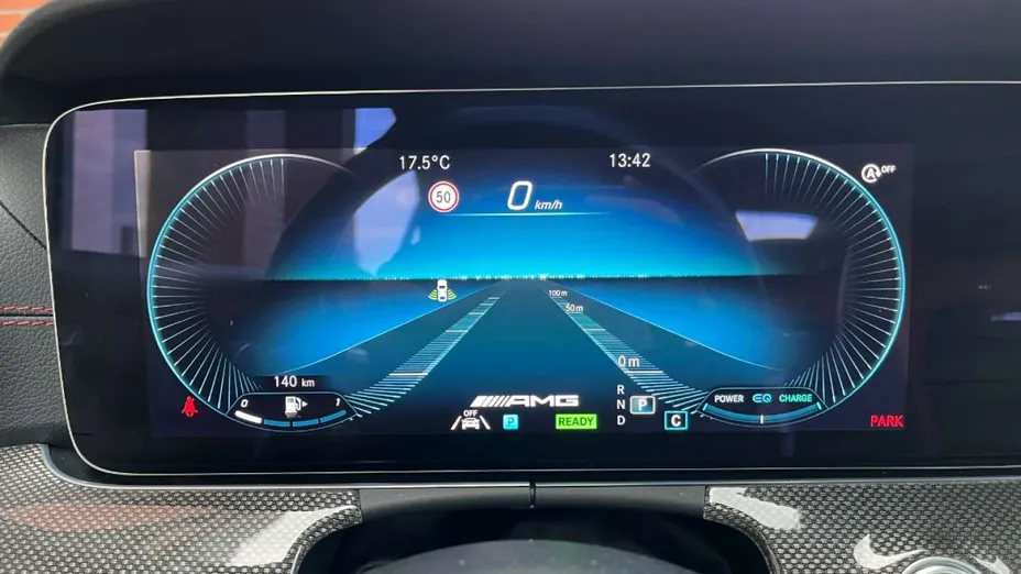MERCEDES-BENZ E Klasa -