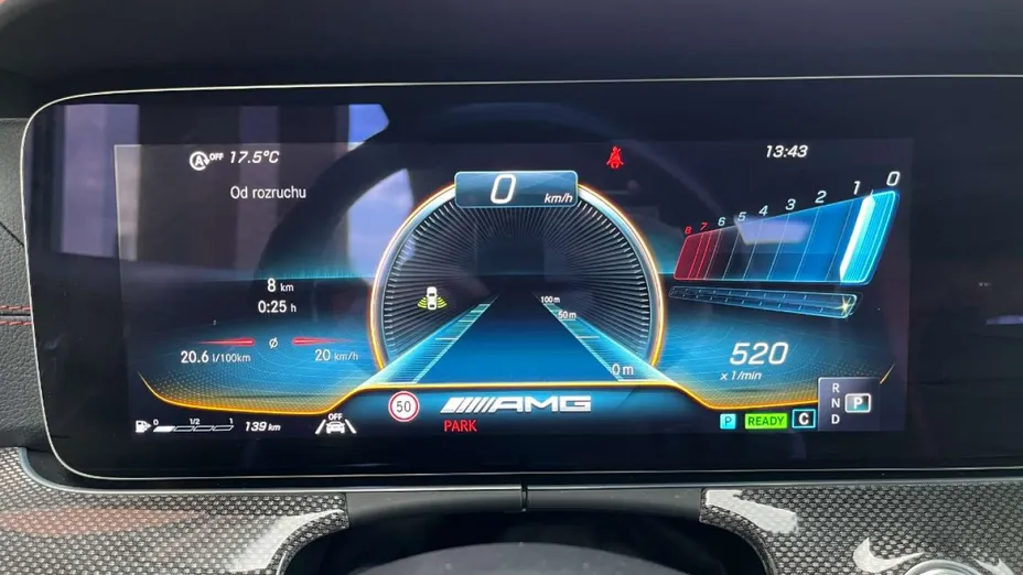 MERCEDES-BENZ E Klasa -