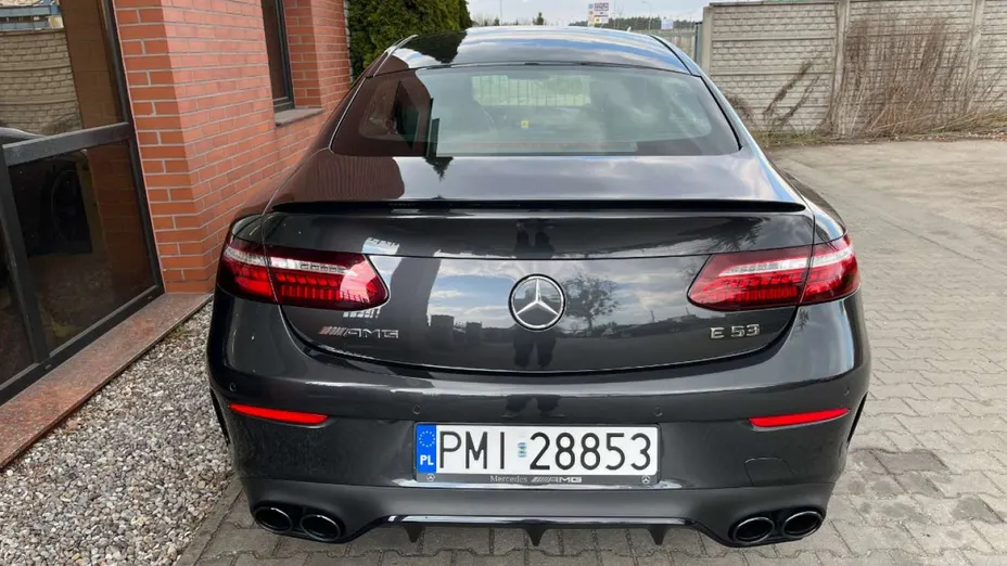 MERCEDES-BENZ E Klasa -