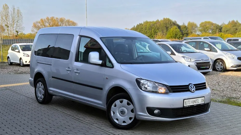 VOLKSWAGEN Caddy -