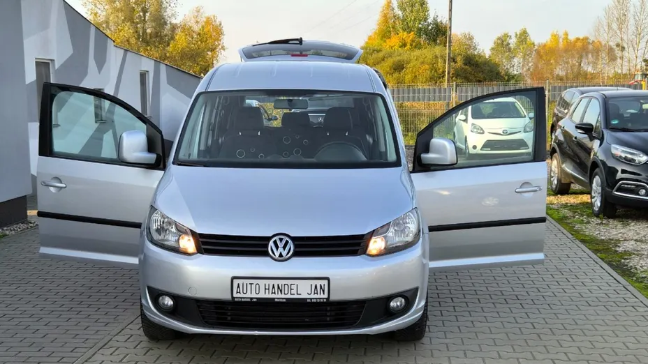 VOLKSWAGEN Caddy -