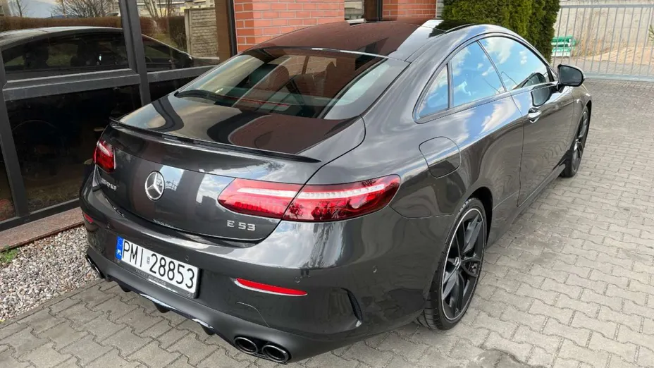 MERCEDES-BENZ E Klasa -